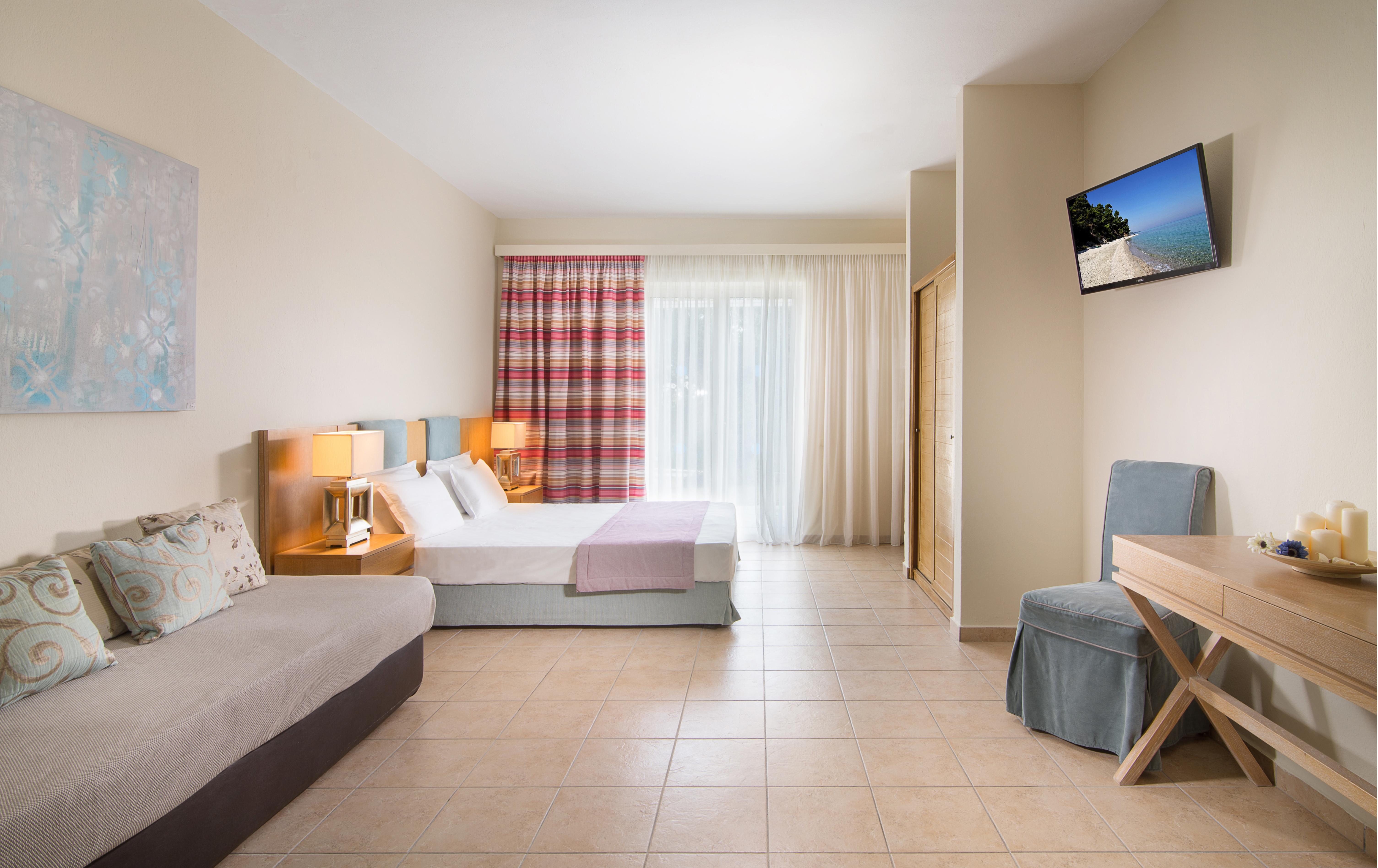 Alkion Hotel 4*